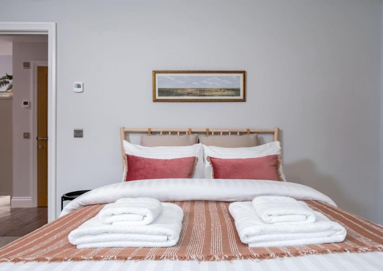 Brunstane House - 15 Mins To Centre Holiday home *