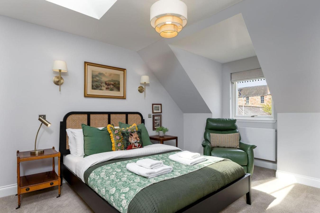 Brunstane House - 15 Mins To Centre Holiday home *