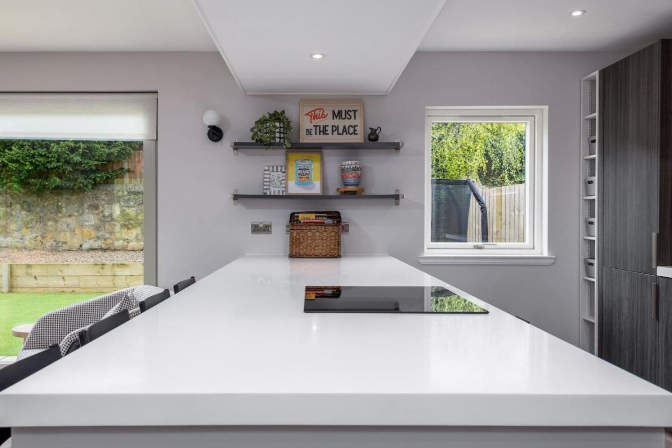 Brunstane House - 15 Mins To Centre Holiday home *